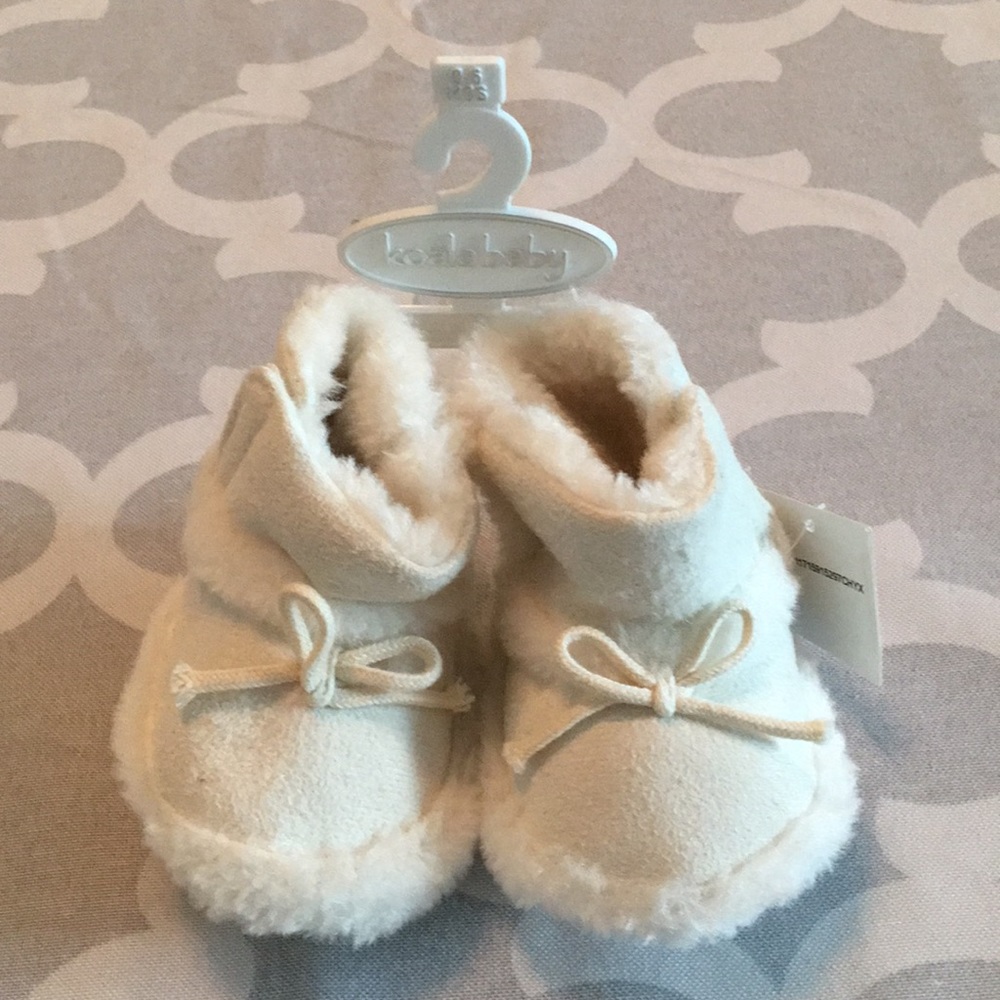 🎉HP!🎉 Koala Baby soft sole white Velcro booties